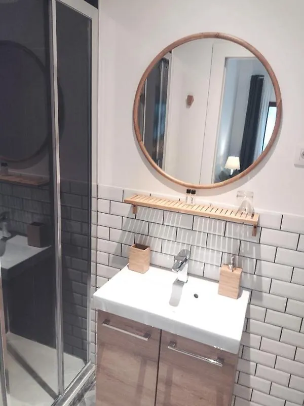 De Mot B&B Etterbeek Bed & Breakfast